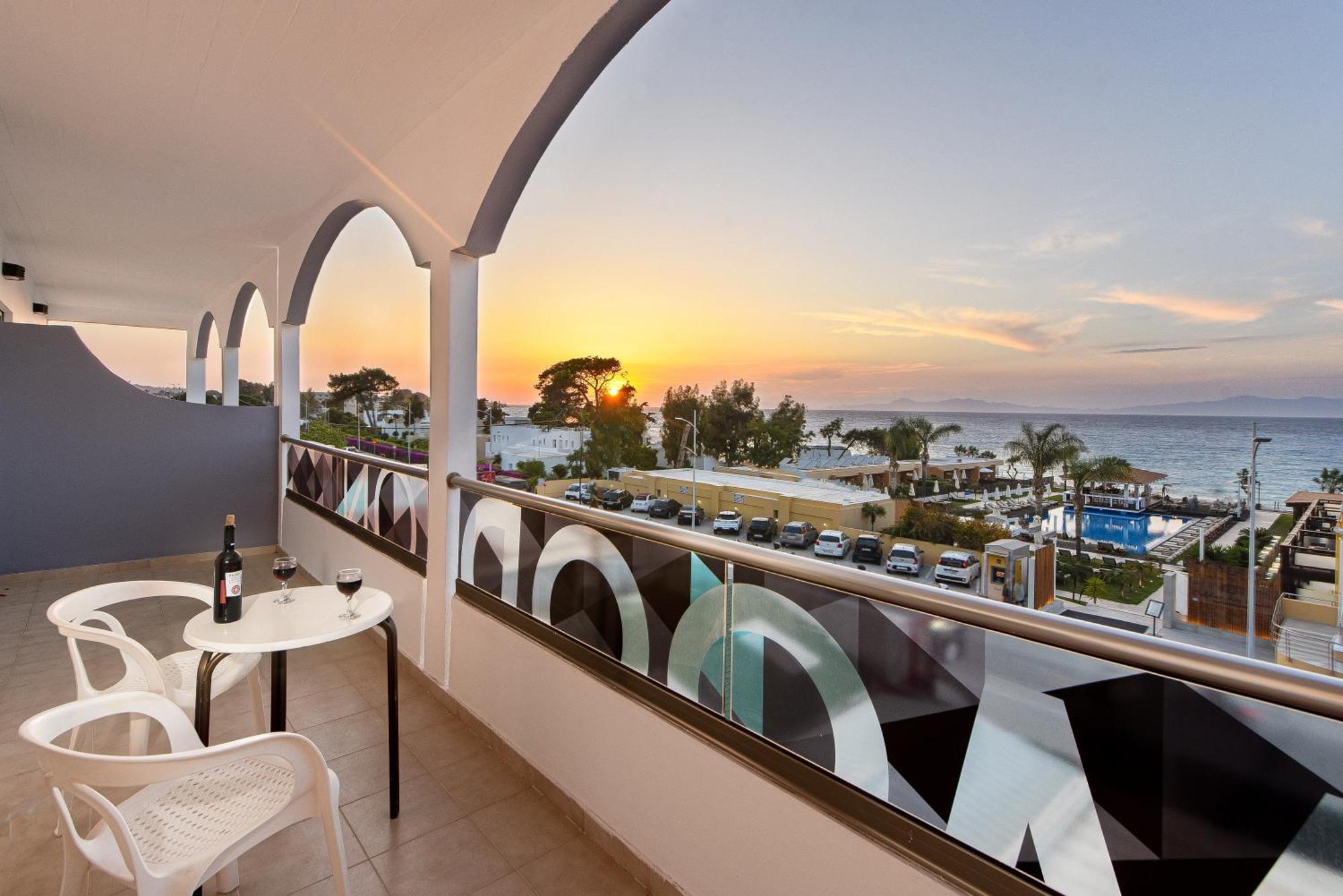 Sunny Days Hotel Ixia  Exterior photo